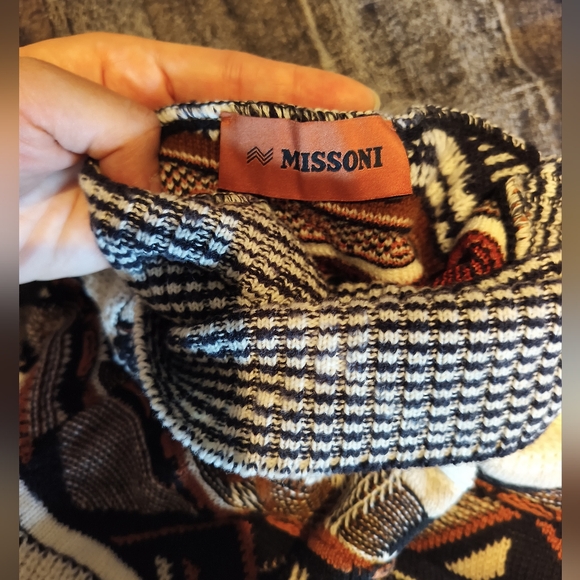 Mission Brown And White Sweater - Picture 6 of 8